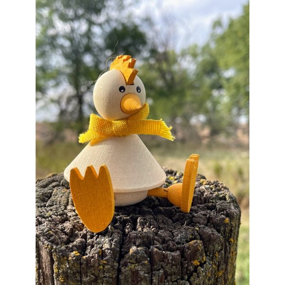 Vintage Swedish Wood Chicken Figurine Shelf Sitter - Picture 3 of 10